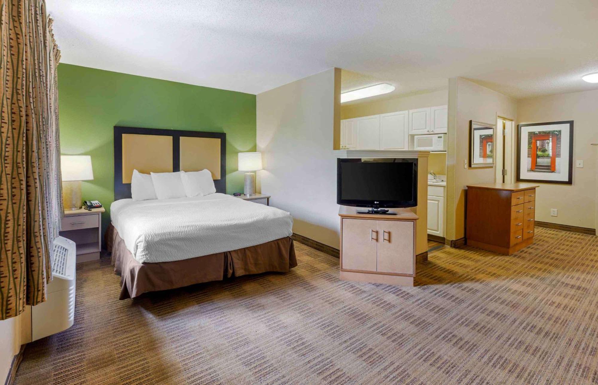 Extended Stay America Select Suites - Raleigh - Rtp - 4610 Miami Blvd Дарем Экстерьер фото